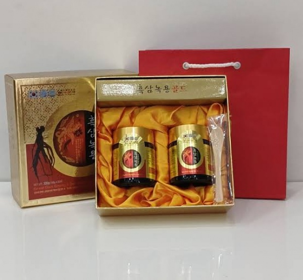 Cao Hắc Sâm Nhung Hươu Gold Dream Hàn Quốc 4 Hũ x 250g Chính Hãng